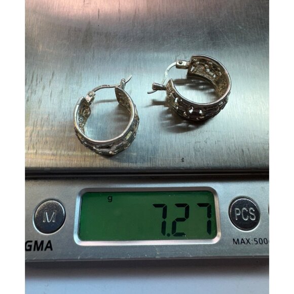 Sterling Silver 925 Textured Hoop Earrings, Snap Back, Lightweight 7.27g Elegant - Picture 10 of 10